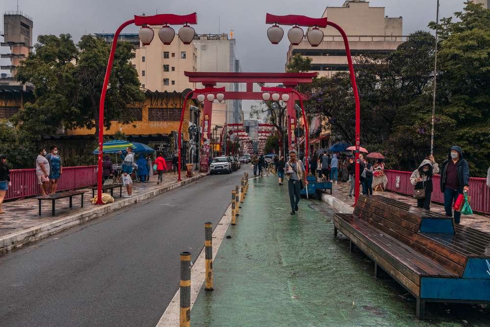 Região central de São Paulo com temática japonesa